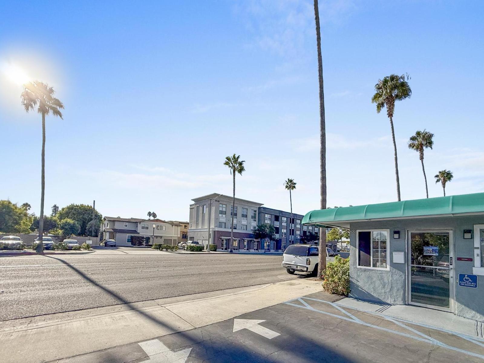 Super 7 Motel - Anaheim Packing District & Disneyland Exterior photo